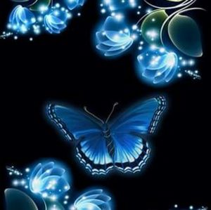 Welcome to my closet!!! I welcome offers 😁